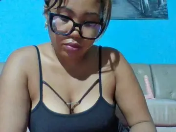 Bongacams Sex Cam of Vanylliah