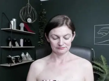 Bongacams Best live sex cam show of mrsVivian