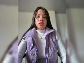Bongacams Sex Cam of Charlotte-1