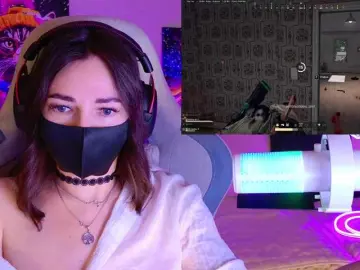 Bongacams Sex Cam of NightMint