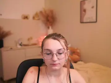 Bongacams Watch Live Sex Cams of Sophielux18