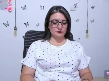 Bongacams Live Sex of Amie-Adams82