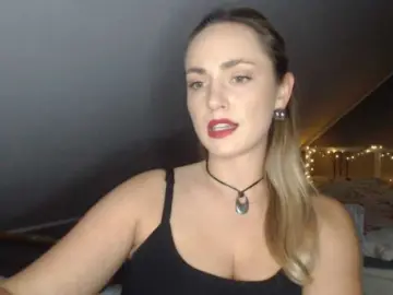Bongacams Sex Chat of ScarlettXQueen