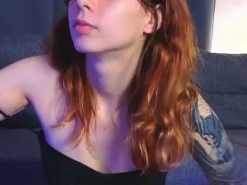 Bongacams Free Porn Cam of GirlNextDoorTV