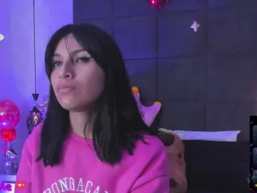 Bongacams Nude Webcam of ChloeMontes