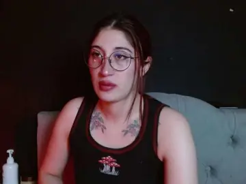 Bongacams Live Porn of Red-moonn