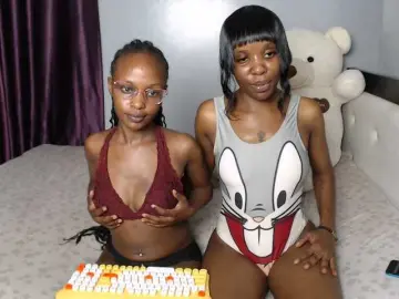 Bongacams Live Porn of VelvetCuties