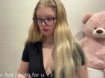 Bongacams Private Sex Chat of ArdellaPeetoom