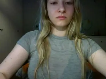 Bongacams Watch Live Sex Cams of RosieJune