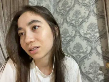 Bongacams Sex Cam of ClaudiaChouinard