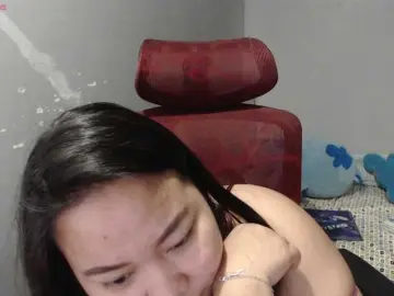Bongacams Sex Cam of BubbleButtPinay