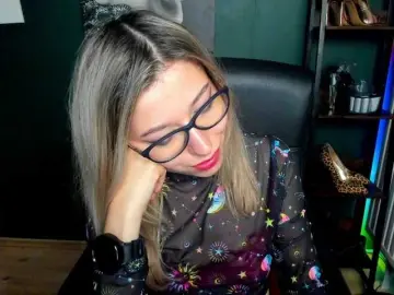 Bongacams Adult Webcam of xxHeidiLove