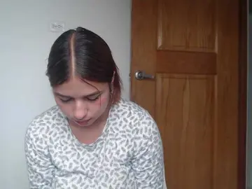 Bongacams Private Sex Chat of leah-walker