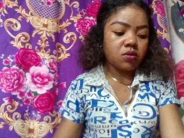 Bongacams Free Porn Cam of Elyah1a