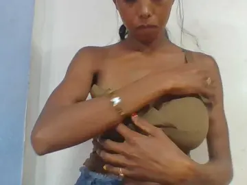 Bongacams Sex Cam of Layah7