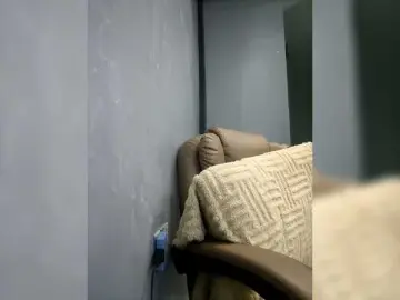 Bongacams Sex Cam of MystiqueMiss