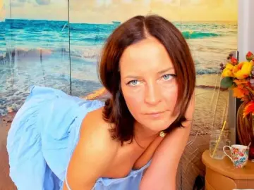 Bongacams Live Sex Cam of SatyneQueen