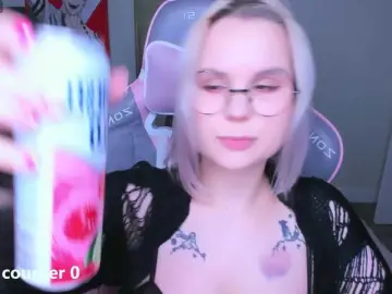 Bongacams Watch Live Sex Cams of hellfire-club