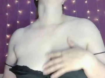 Bongacams Live Sex Cam of SoftMoon