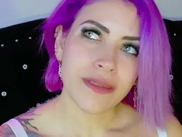 Bongacams Live Sex of Ivypoison10