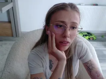 Bongacams Best live sex cam show of DiddySweet1