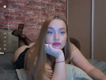Bongacams Watch Live Sex Cams of -A-L-I-C-E-