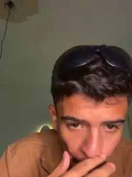 Cam4 Free Live Porn of gabreurjj