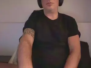 Cam4 Free Porn Cam of Nikagus