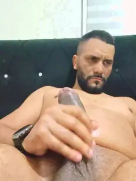 Cam4 Private Sex Chat of MorenoCafe37