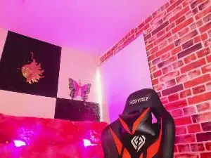 Cam4 Watch Live Sex Cams of Aleja_Hill