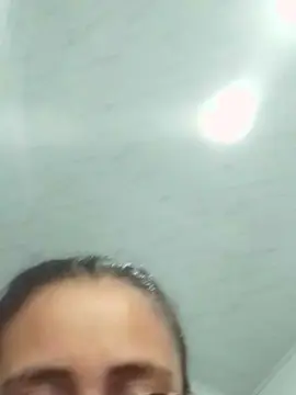 Cam4 Watch Live Sex Cams of aisha_koswell33