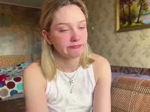 Cam4 Live Porn of ChinBerky