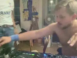 Cam4 Free Porn Cam of Neo_J