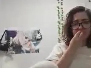 Cam4 Live Porn of UlaPoncedeleon