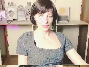 Cam4 Live Sex of AngelinaLess_
