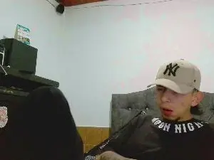 Cam4 Best Webcam of Chris_Joness