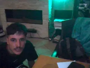 Cam4 Live Sex of molenoxx