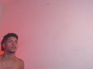 Cam4 Live Sex of Brandonyadrian
