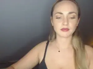 Cam4 Adult Video Chat of ScarlettAngelX