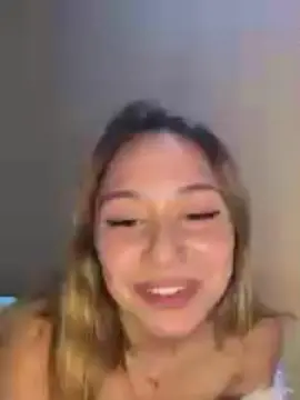 Cam4 Private Sex Chat of babychiara
