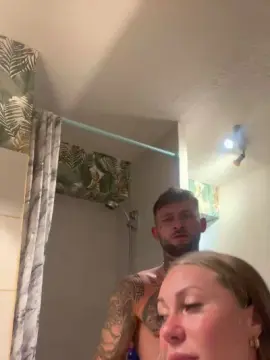 Cam4 Live Sex Cam of Loretino1