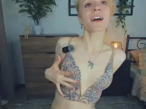 Cam4 Watch Live Sex Cams of RositaDoshier