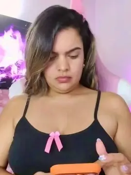Cam4 Live Sex of Hilary_restrepo