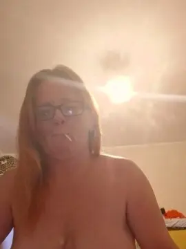 Cam4 Free Porn Cam of naughtyginger88