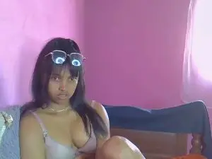 Cam4 Best Webcam of Mayah01