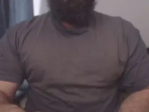 Cam4 Free Live Porn of Hugehairymacho