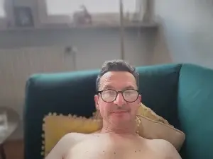 Cam4 Nude Webcam of emu49