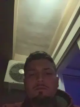 Cam4 Live Porn of Mrmalvadin