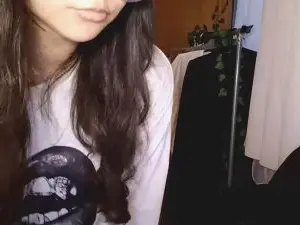 Cam4 Watch Live Sex Cams of KenishaKudzma