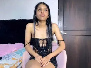 Cam4 Nude Webcam of michi_doll